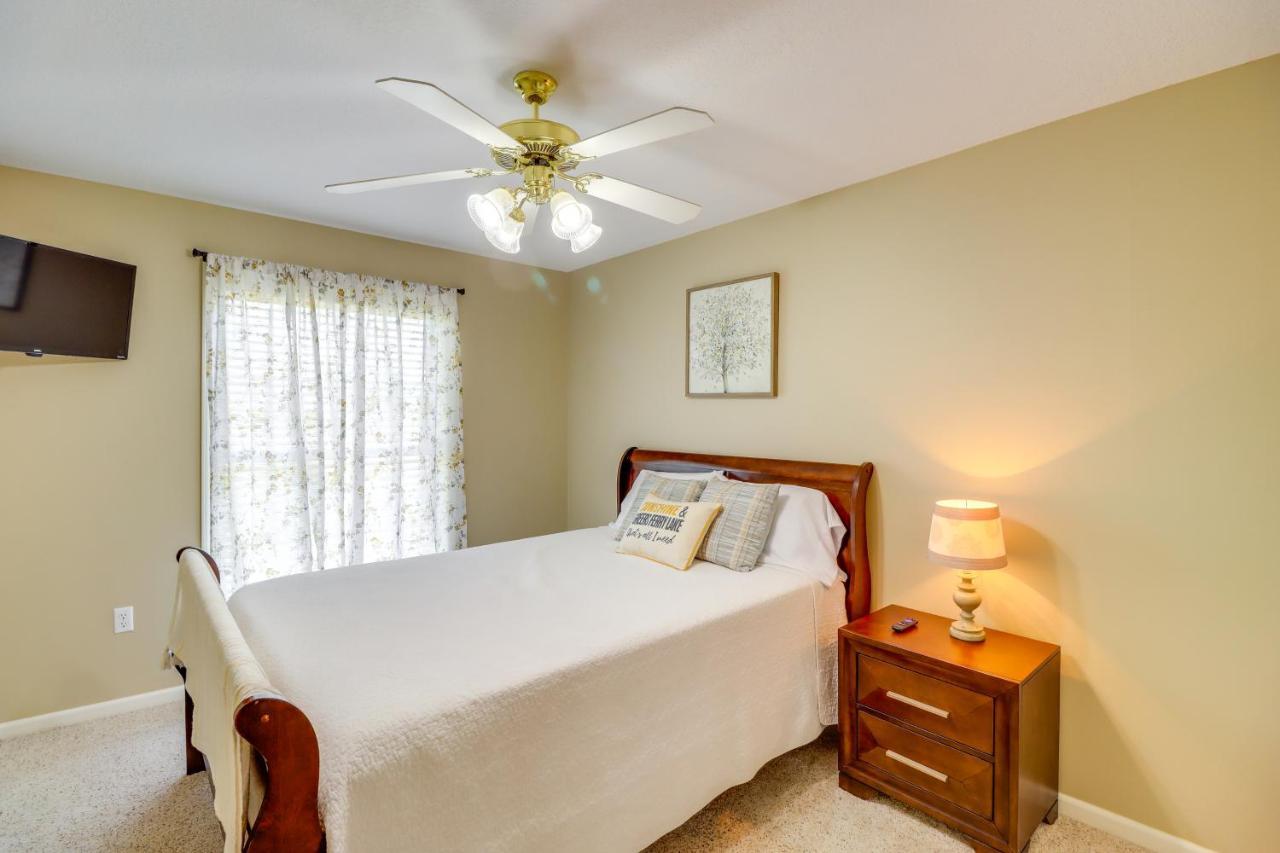 Charming Edgemont Home With Deck And Lake Views! Fairfield Bay Exteriér fotografie